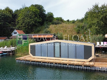 ATOMM modular house on pontoons